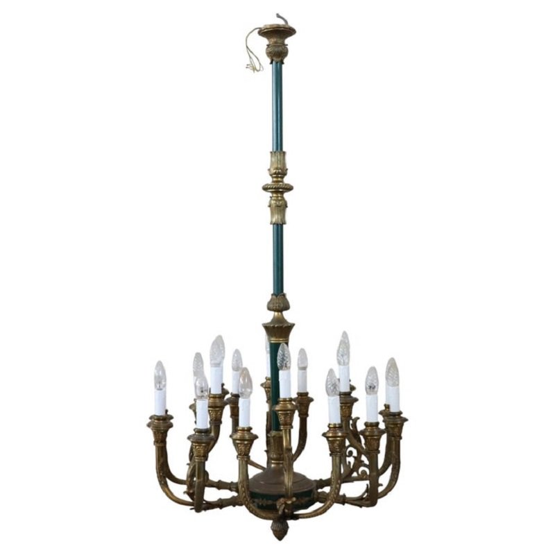 Lampadario in bronzo dorato e metallo laccato verde, 18 lampadine, Italia, inizio XX secolo.