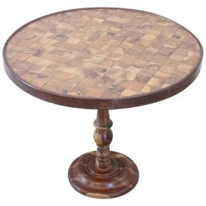 Tavolino in legno intarsiato
