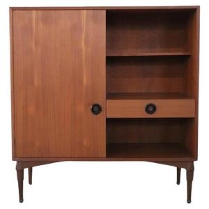 Credenza impiallacciata in teak, anni '60