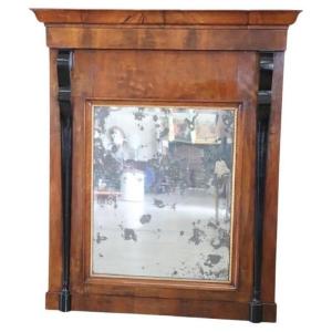 Specchio da parete in legno di noce, inizio XIX secolo