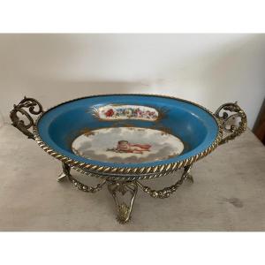 Old Cup Decor Angel Putti Empty Pocket In Porcelain And Gilt Bronze, XIXth Sèvres