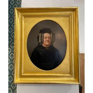 Old Portrait Oil Painting In Its Golden Wood Frame Mid XIX Eme Century