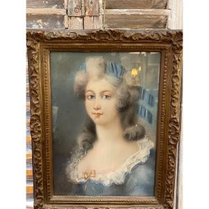 Old Pastel Painting: Pastel End Of The XVIII Eme Century The Young Girl In Blue