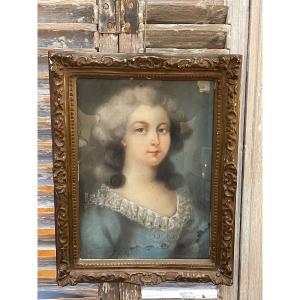 Old Pastel Painting: Pastel End Of The XVIII Eme Century The Young Girl In Blue Num 2