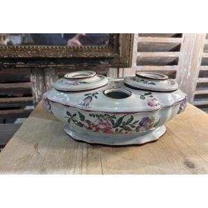 Antique Eastern French Faience Inkwell Attributed To Hannong, 18th Century. Strasbourg Faience, Marked H.