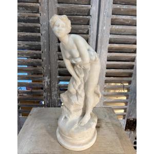 An Early Carrara Marble Sculpture By Alberto Saccardi: The Art Nouveau Bather 