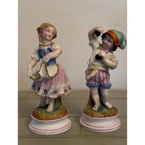 Antique Pair Of Biscuit Porcelain Figures: Neapolitans, 19th Century