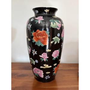 Antique Porcelain Vase, Asian Origin, Circa 1900, Floral Decoration On A Black Background, 37 Cm