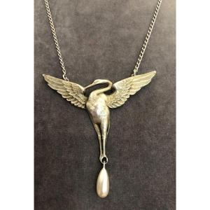 Art Nouveau Silver Necklace