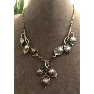 Art Nouveau Necklace