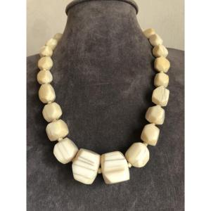 Antique Ivory Necklace 