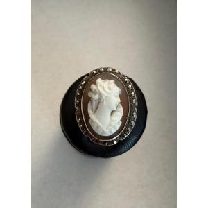 Silver Cameo Ring