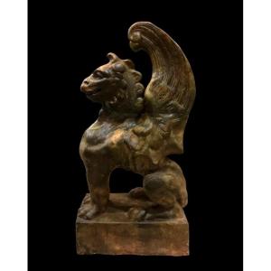 Modernist Terracotta Griffin Sculpture – Catalonia, Early 20th Century