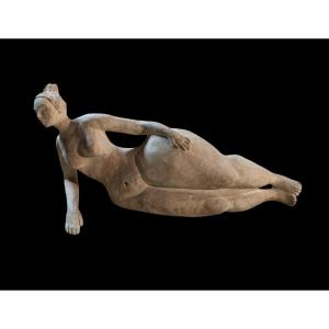 The Apple-butted Goddess - Hand-worked Terracotta - Spain, C. 1950