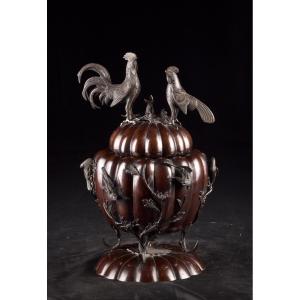 Japanese Bronze Ikebana Stand With Birds And Bats – Meiji Period (1868–1912)