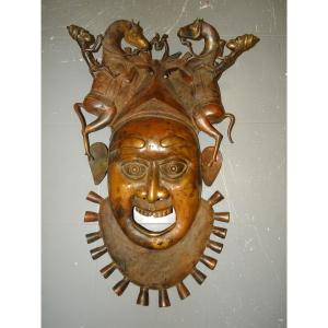 Large Bamoun Mask In Bronze, Cameroon, 87 Cm