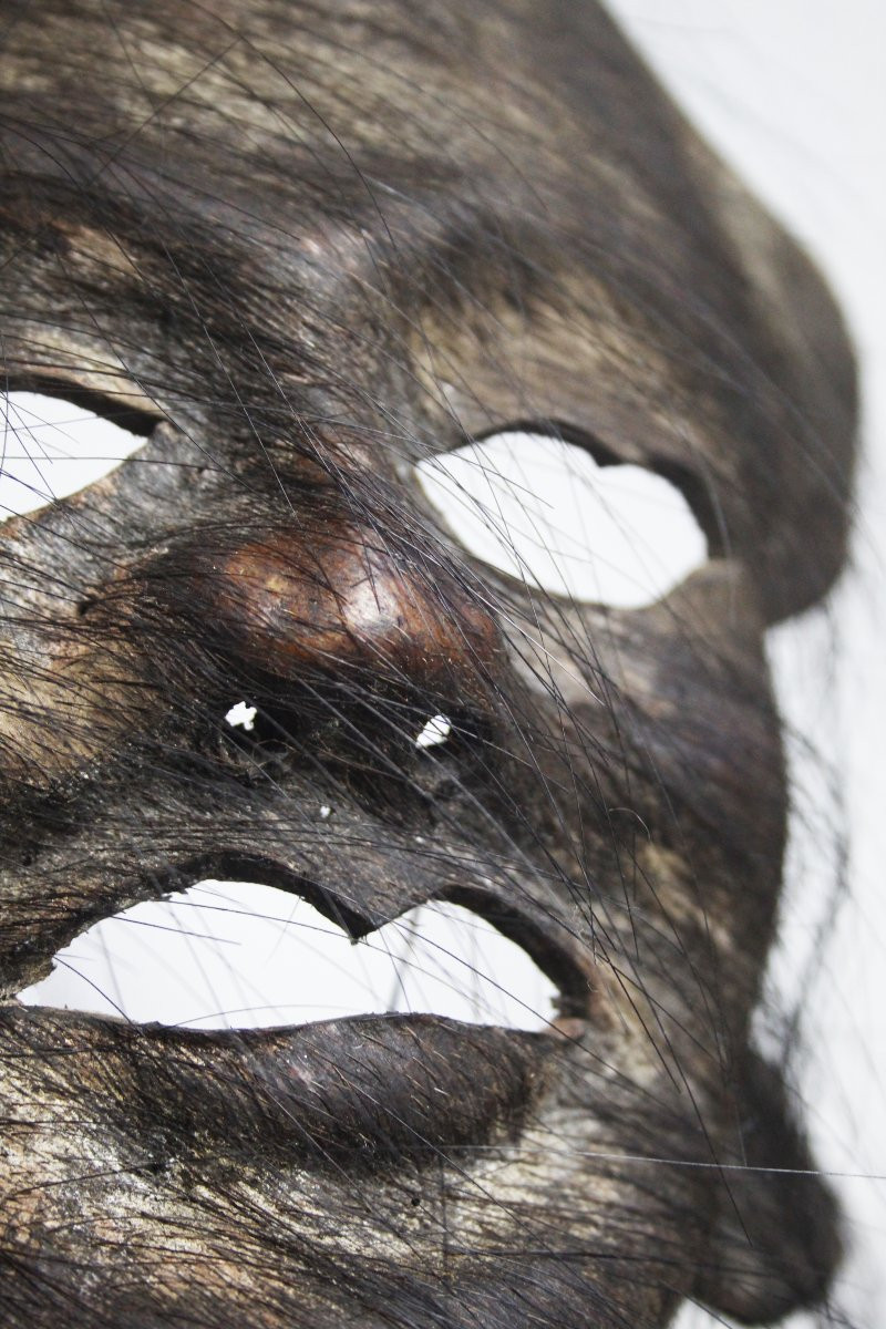 Maschera sciamanica dall'Himalaya, in pelle di yak.-photo-5