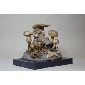 Funghi di Cortinarius splendens, modello educativo da collezione botanico vintage. 
