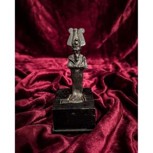 Antique Bronze Statuette Of Osiris, Egypt, Late Period (circa 664-332 Bc).