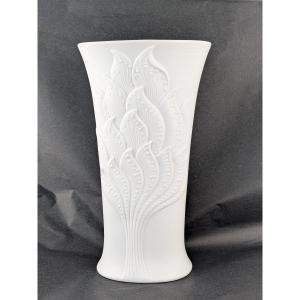 Kaiser W Germany M Frey Biscuit Vase