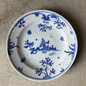 Alcora Earthenware Plate, 18th Century