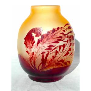 Beautiful Seabed Galle Vase, "algae" Decor, Perfect, Daum Art-nouveau Era 1900