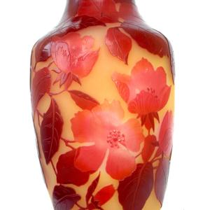 Vase Decorated With Rosehips, By Gallé, Perfect, Circa 1900, Daum Art Nouveau Era
