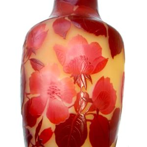 1900 Vase With Rose-hip Engraving By Galle, Perfect, Daum Art-nouveau Era