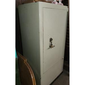 Large 60s Paffelsen Safe With Door Compartments Inside