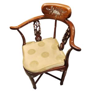 Chinese Corner Armchair Circa 1950 In Rosewood And Mother-of-pearl Decor