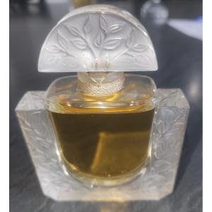 Lalique Perfume Bottle, Honeysuckle Model, 2004