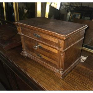 Small Chest Of Drawers From 1900, Used As A Jewelry Box 