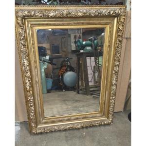 19th Century Rectangular Mirror In Gilded Stucco 