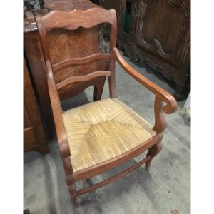 Cherry Wood Restaurant Chair With Straw Seat