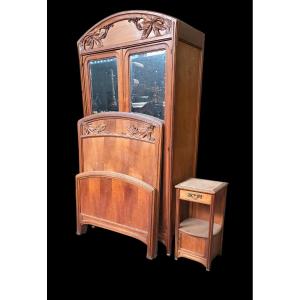 Art Nouveau Oak And Fruitwood Bedroom 1900/1910