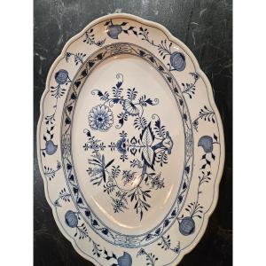 Large Meissen Porcelain Platter With Blue Onion 