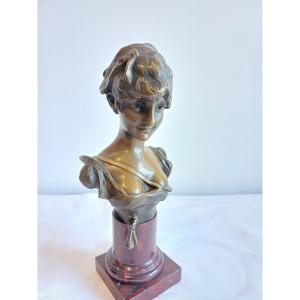 Bust Of A Woman