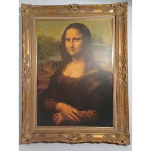 Portrait Of The Mona Lisa By Leonardo Da Vinci 