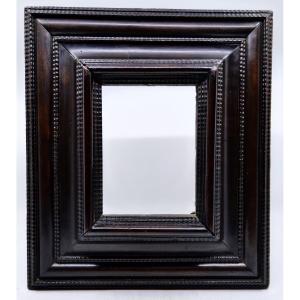 Dutch Frame In Blackened Guilloché Wood - 17th Century Period