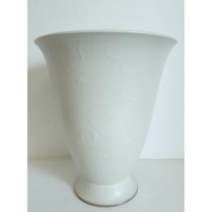 Ebbe Sadolin (1900-1982) For Bing & Grondahl Ceramic Cone Vase