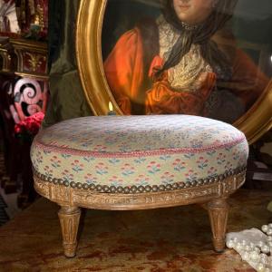 Oval Footstool, 18th Century, Louis XVI Period Circa 1780. Very Good Condition