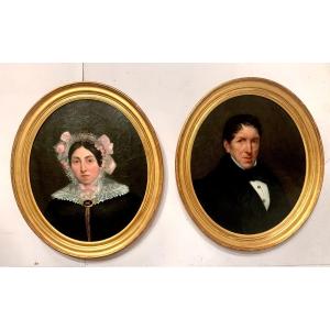 Oil On Canvas Pair Of Portraits In Golden Oval Frame 19th Century