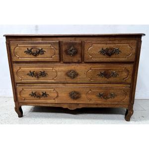 Louis XV Style Chest Of Drawers In Solid Oak From The 18th Century