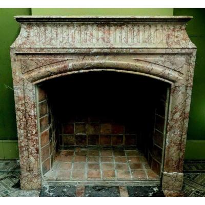 Louis XIV Style Fireplace With Hood In Pink Veined Marble XIX Century