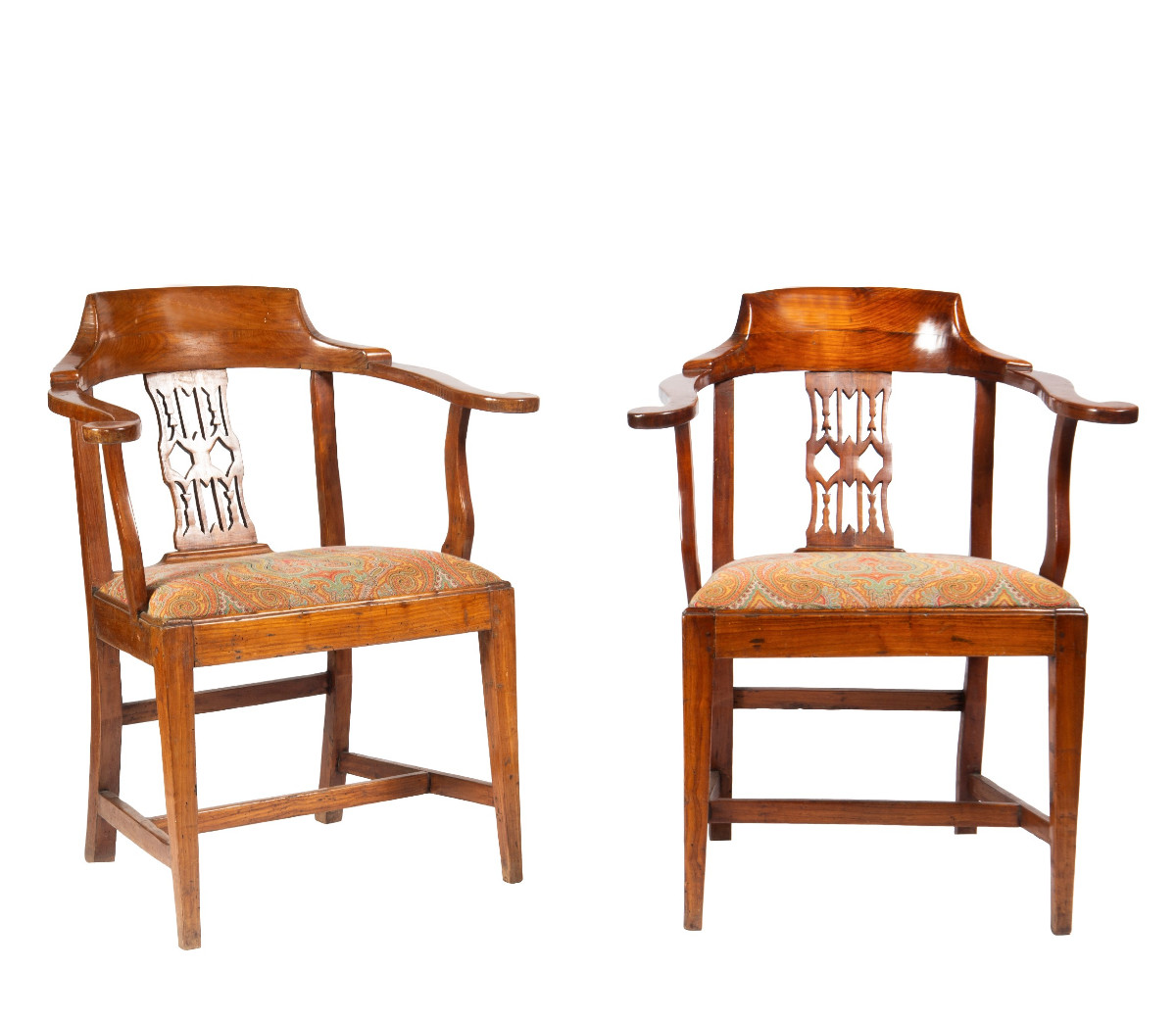 Coppia di eleganti poltroncine a pozzetto, fine '700