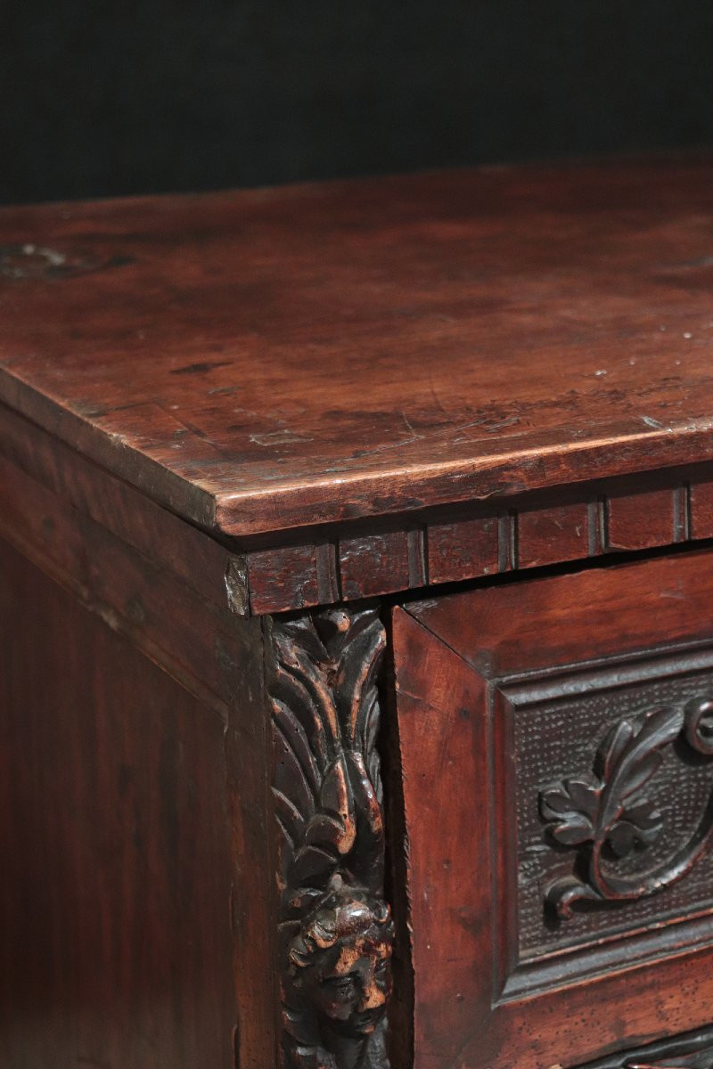 Cassettone con cariatidi, Italia , '600-photo-4