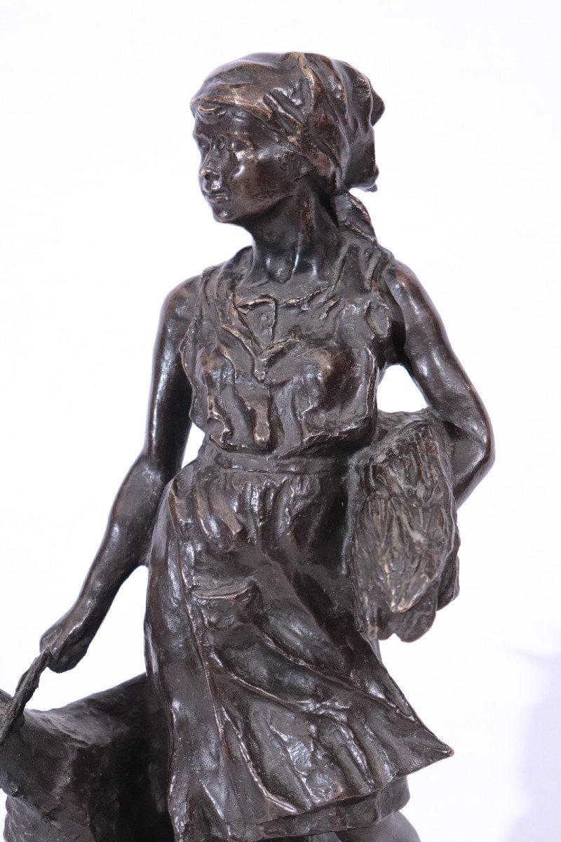 Sculpture en bronze, "Femme" 20eme siècle.-photo-3