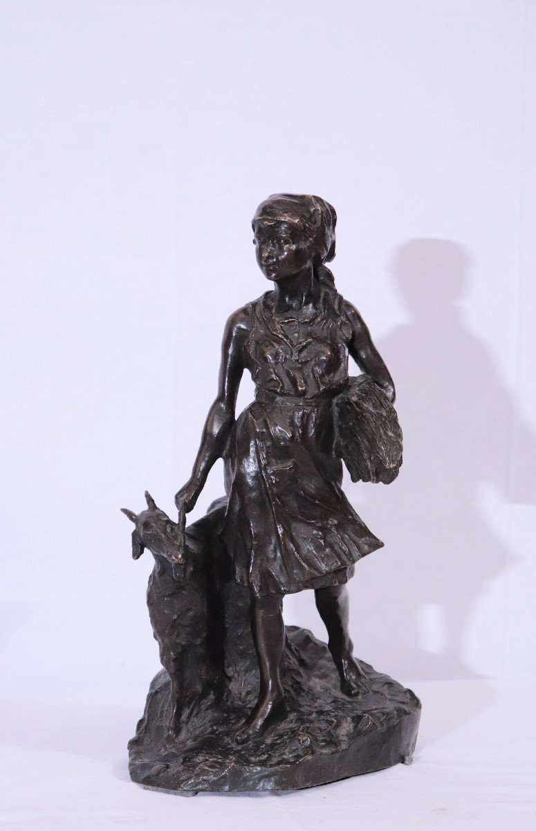 Sculpture en bronze, "Femme" 20eme siècle.