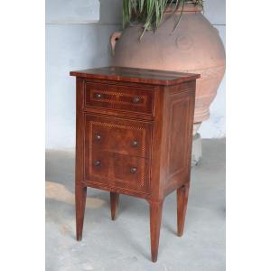 Comodino intarsiato Luigi XVI, Toscana