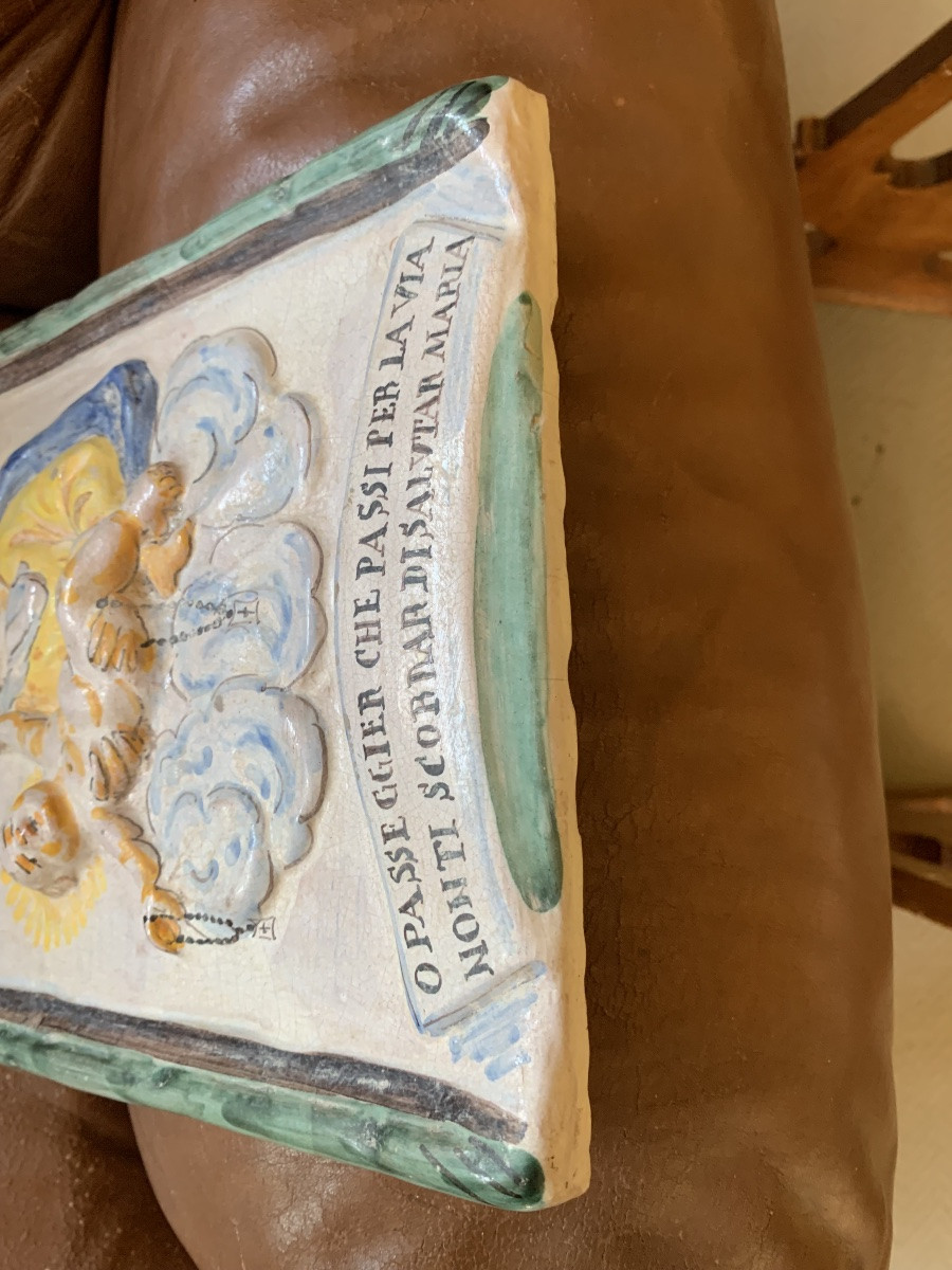 Bassorilievo in maiolica, formella devozionale, area Senese, 18esimo secolo-photo-7